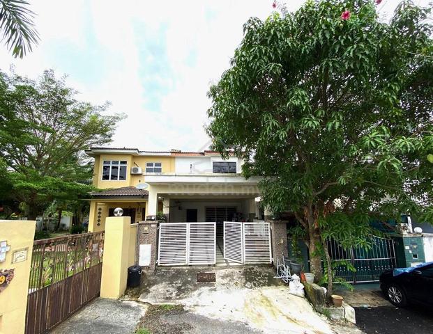 [Below Market] 2 Storey Terrace Taman Saujana Puchong 1