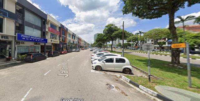 Taman Molek 3 Storey Shoplot ROI4%++ 1