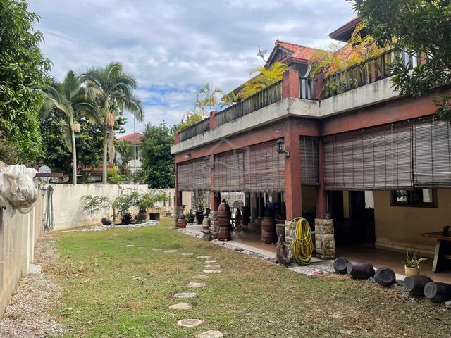 Corner 2 storey Semi-D Damai Kasih, Alam Damai, Cheras, Renovated 1