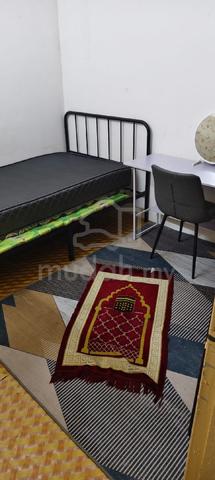 Bilik Perempuan Medium Taman Bunga Raya Setapak 1