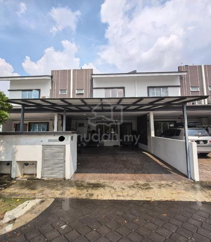 Doubled Storey Terrace House @ IRAMA PERDANA LBS, PUNCAK Alam 1