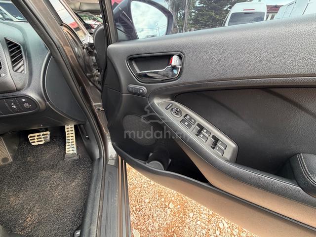 2020 KIA CERATO K3 1.6 SX Full Spec Direct Owner - 3