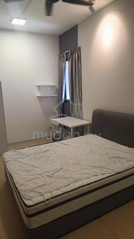 Super Nice & Low deposit medium room@ Continew KL | Walk to MRT 5