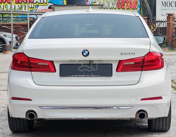 2019 Bmw 5 SERIES 2.0 520I LUXURY FSR UNDER BMW - 4