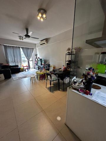 Nova Saujana 1