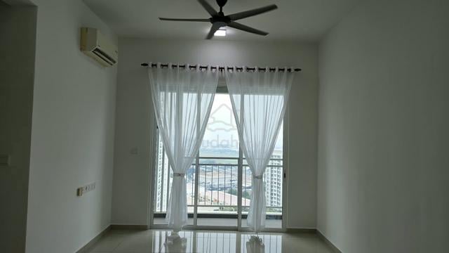 Solaria Residences 1