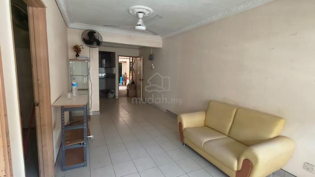 Taman Megah Cheras Apartment 1