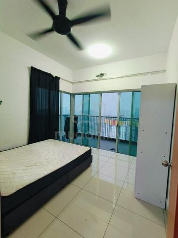 Razak City Sungai Besi near KLCC Bukit Bintang Pudu Maluri LRT MRT 1