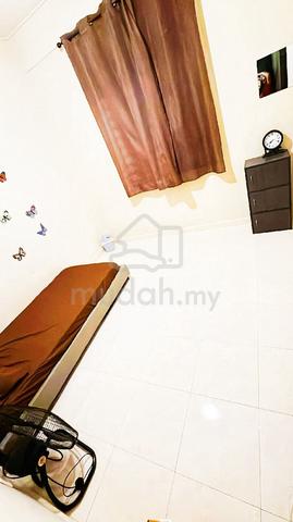 Medium Room Taman Bukit Indah 1