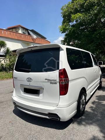 2014 Hyundai GRAND STAREX 2.5 ROYALE (A) - 2