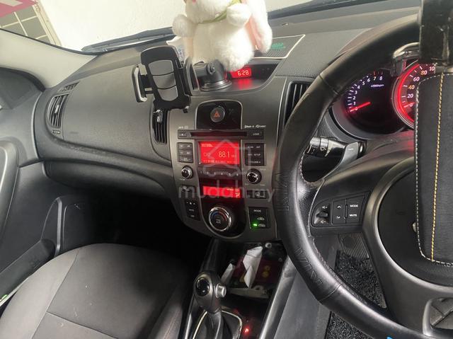 2011 Kia FORTE 1.6 KOUP EX (A) - 4