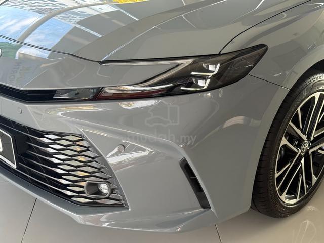 Pre Reg Low Mileage 2025 Toyota CAMRY 2.5 V (A) - 2