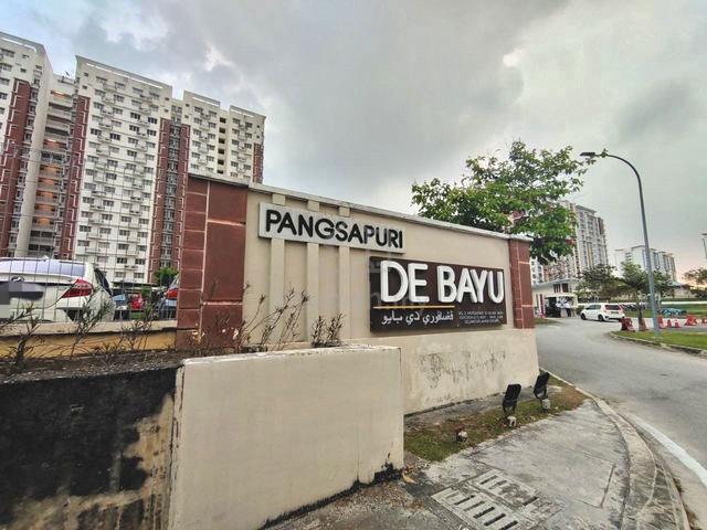 De Bayu Apartment 1