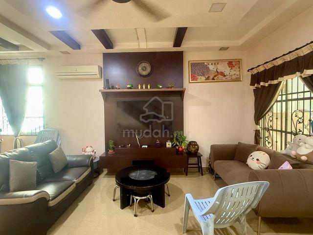 Bukit indah house for sale, unblock view and renovated unit 1