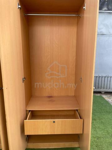 YF16E  Almari Baju 160 x 198 cm 4 Doors Wardrobe - photo 5 of 6