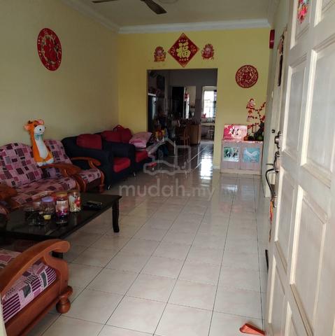 SINGLE STOREY INTERMEDIATE HOUSE FOr SALE DESA ILMU SAMARAHAN 1