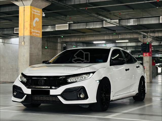 2018 Honda CIVIC 1.5 HATCHBACK (A) - 4