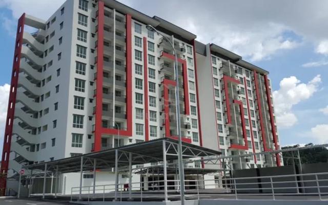Green Suria Apartment 1