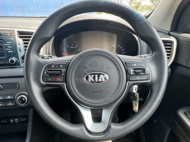 2016 Kia SPORTAGE 2.0 QL (A) Sport 1 Owner SUV - 4