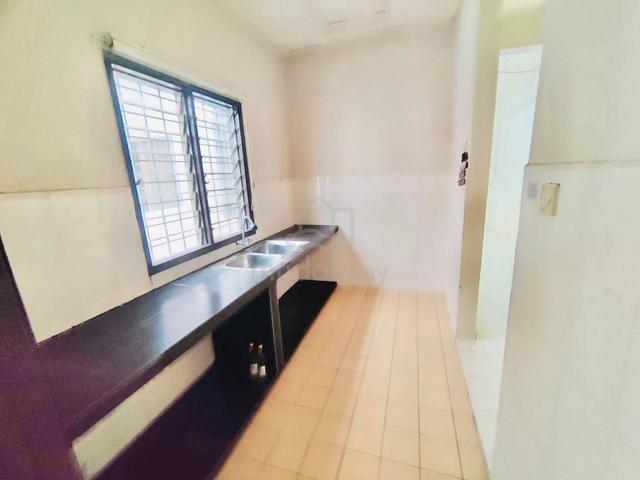 Hata Square Apartment 1