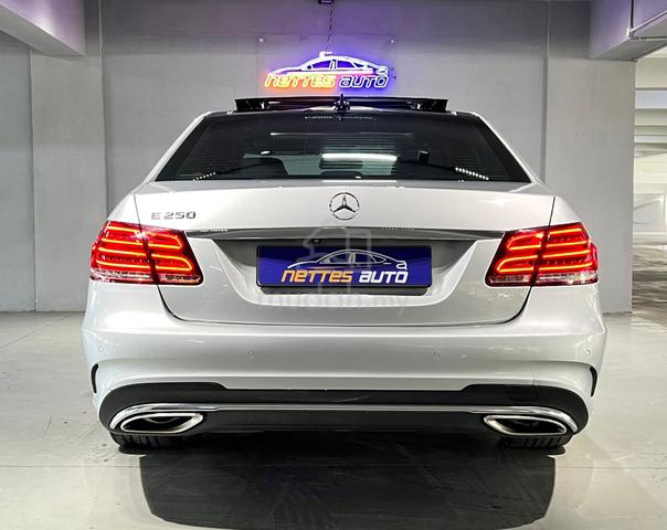 2016 Mercedes-Benz E250 2.0 Edition E AMG/ Sunroof - 5