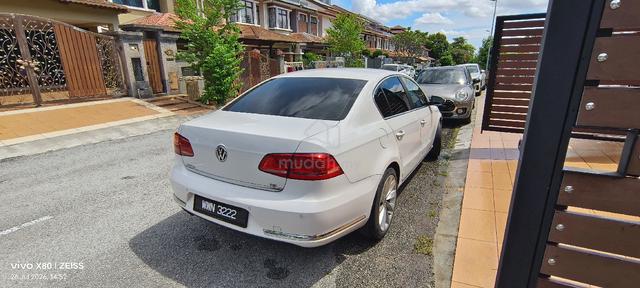 2011 Volkswagen PASSAT 1.8 TSI (CBU) (A) - 2