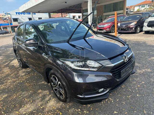 2017 Honda HR-V 1.8 V (A) LOW MILEAGE - 1