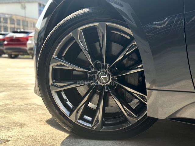 GREY Lexus IS300 2.0 F-SPORT SALES HIGH QUALITY - 2