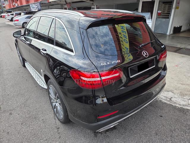 2018 Mercedes Benz GLC250 2.0 AMG (FREE 2 YR WRTY) - 4