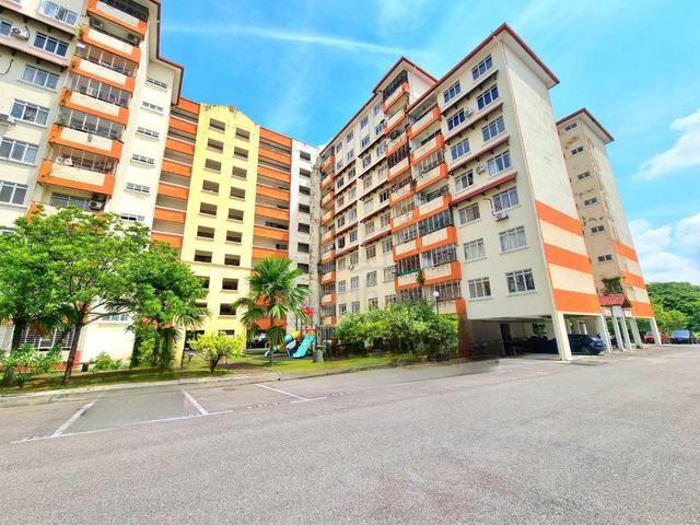 Putra Intan Kondominium 1