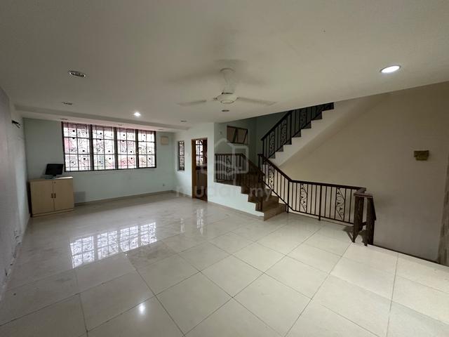 3 Storey Terrace House, Taman Minang Ria, Cheras 4