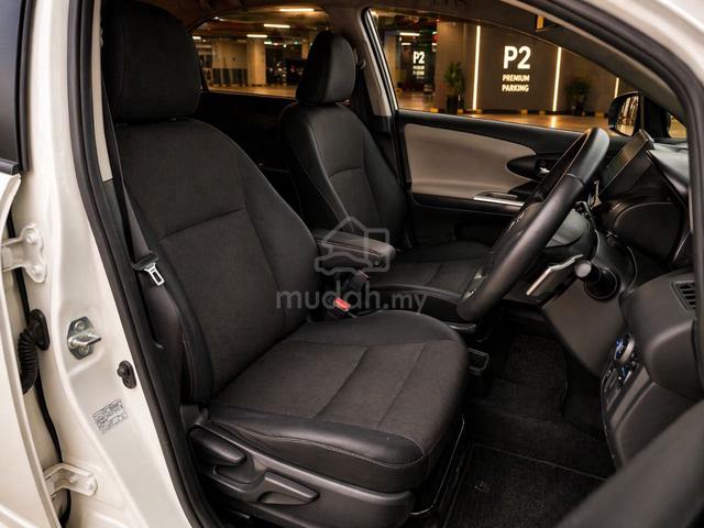 2011 Toyota WISH 1.8 X PADDELSHIT LEATHER SEAT - 5