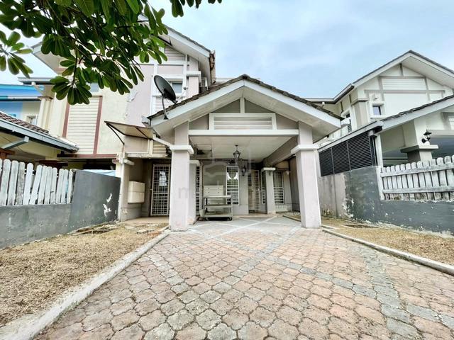 (FACING OPEN + WALK TO SURAU!) 2 Storey Terrace, Putra Heights, Subang 1