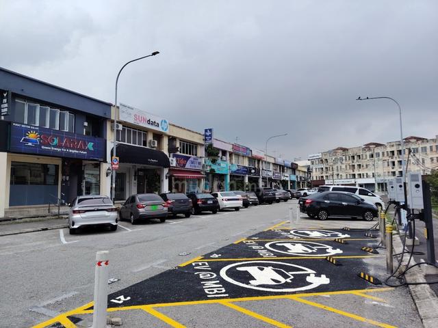 Medan Ipoh at Ipoh Garden East Shop For Sale 1