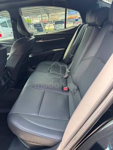 2025 Toyota CAMRY 2.5 HEV MY24 XV80 (A) - 4