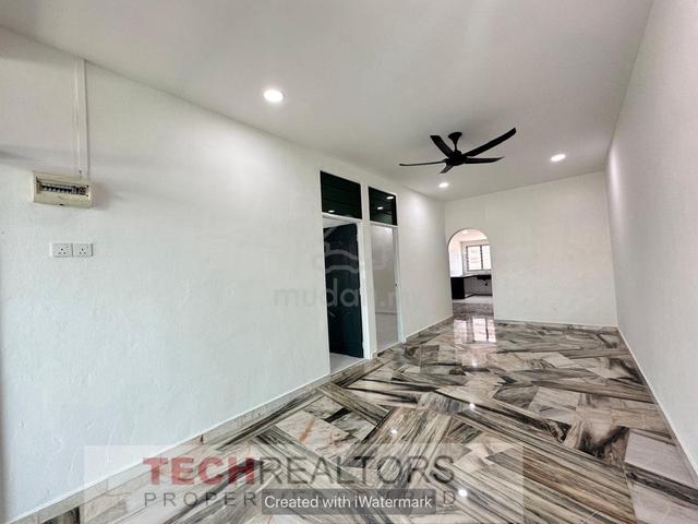 1 Storey Terrace Refurbished Unit For Sale Taman Keladi 1
