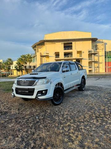 2015 Toyota HILUX 3.0 G TRD SPORTIVO (A) - 1