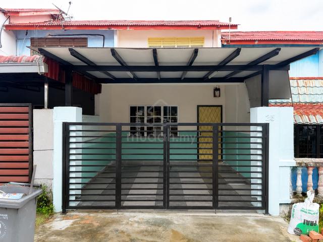 Johor jaya 2 bilik 2 bilik air hot area fully Potential 1