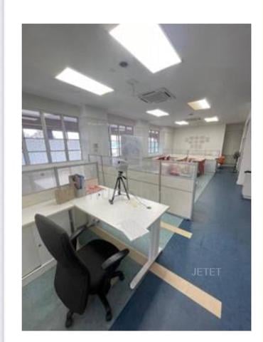 Renovated Corner Lot 1st Floor Shop Office Bayuemas nr lrt3 Parklands 1