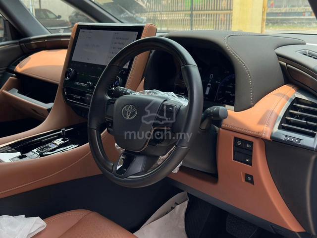 2025 Vellfire 2.4 Z PREMIER METALLIC GREY SIDESTEP - 5