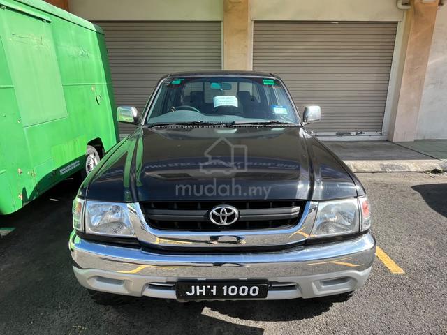2004 Toyota HILUX 2.5 SR TURBO MY03 KDN190 (A) - 1