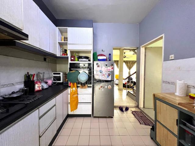 [Nice Unit] 2 Storey Terrace House Subang Bestari U5 Shah Alam 1