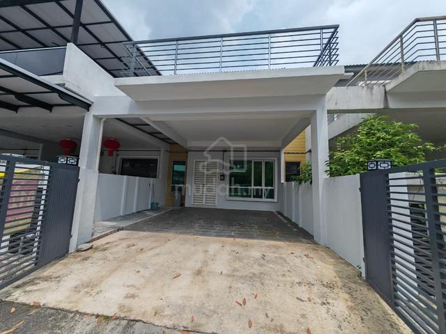 Cheng One krubong Double Storey Terrace Gated Guarded for rental 1