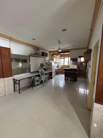 Shop-lot/Commercial Space for Rent 1