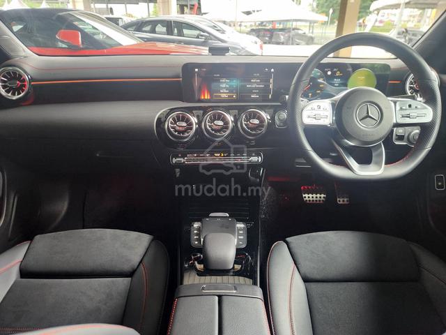 2023 Mercedes Benz CLA180 AMG Ambient Light (5A) - 3
