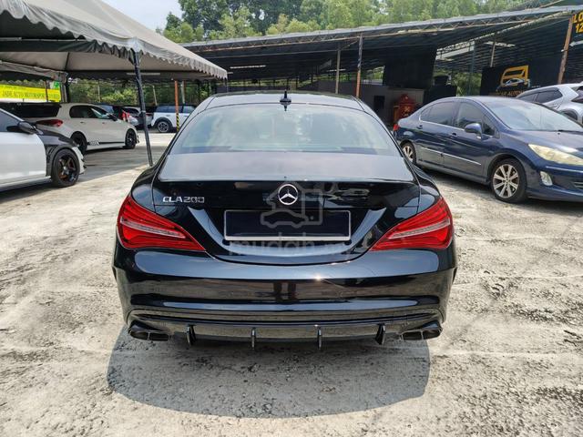 2018 Mercedes Benz CLA-CLASS 1.6 200 (CBU) AMG - 4