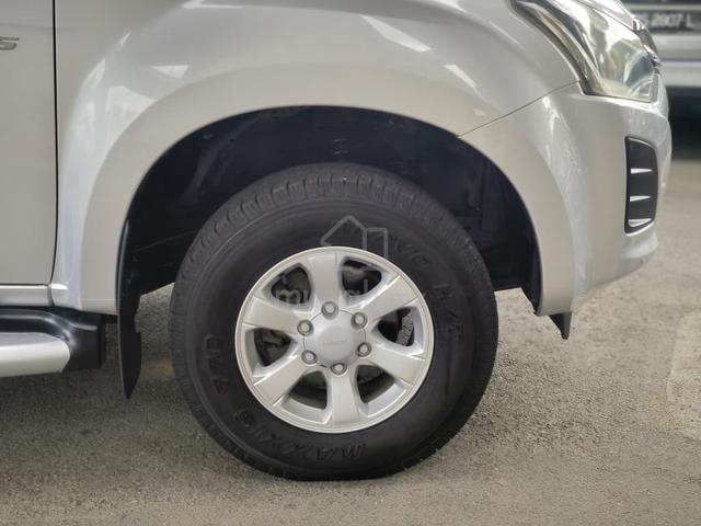 2018 Isuzu D-MAX 2.5 STANDARD 4X2 HI-RIDE - 3