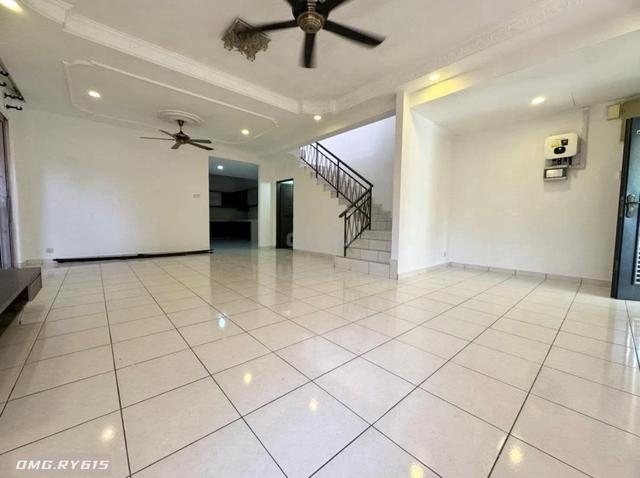 Good Condition 2 Storey Cluster Semi D Aman Perdana Klang Reno Extend 1