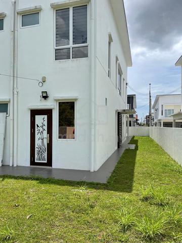 Super Link Terrace End lot @ Suriaman 3, Sri Sendayan, Seremban 1