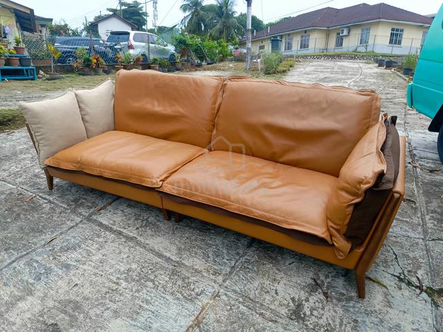 Sofa 3 Seater Leather - photo 3 of 6